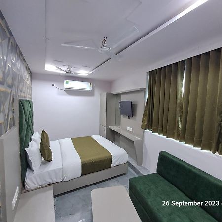 Hotel Kingdom กันตินาการ์ ภายนอก รูปภาพ